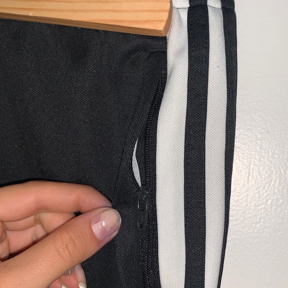 Addidas joggers - Picture 5 of 5